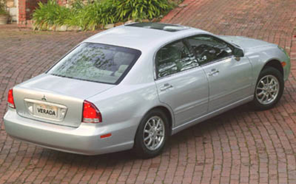 MITSUBISHI DIAMANTE 2004 4-Door Sedan 4SA EI_