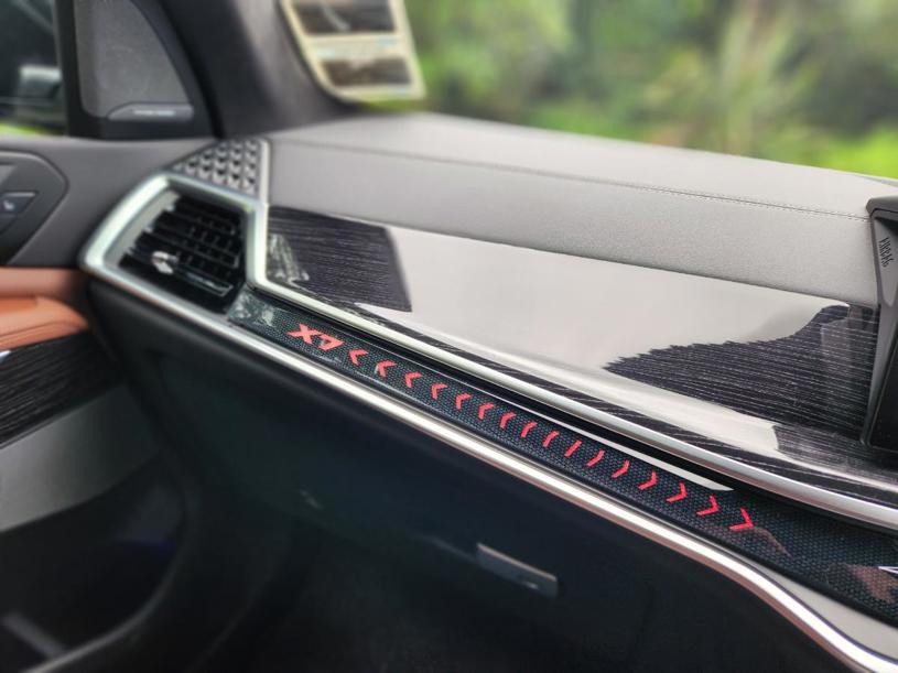 The tacky lightbar on the X7's dash is more than a bit out of place in a luxury vehicle.