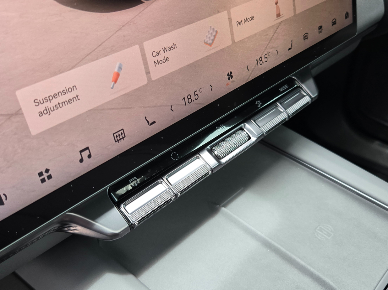 Zeekr 7X Performance.