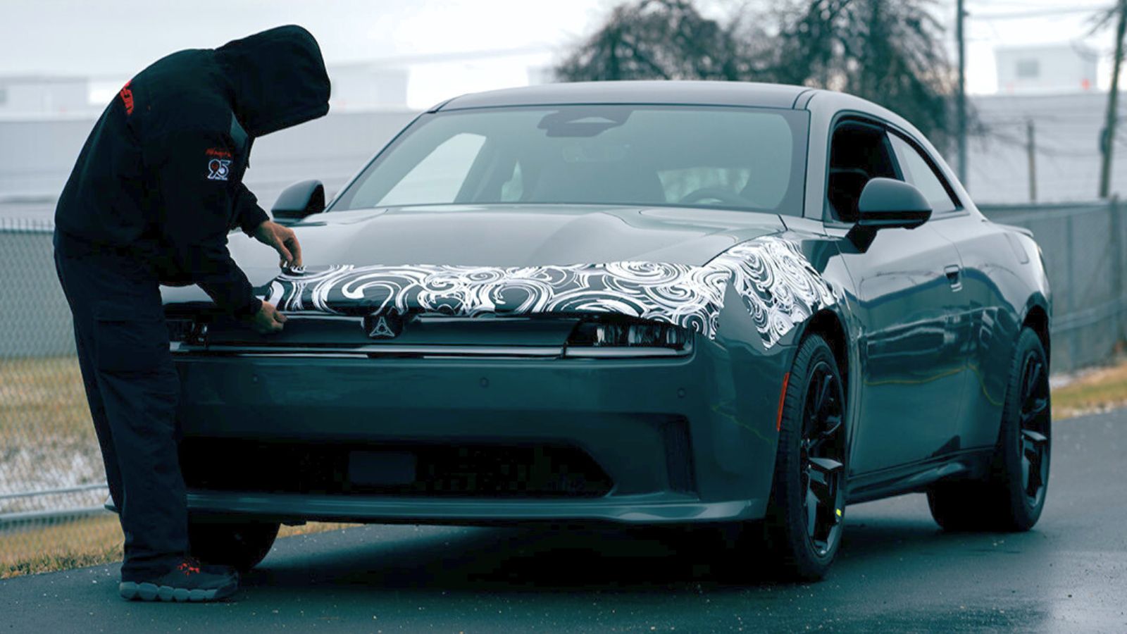 Dodge Charger EV 2025 anticipato: è questo il modello di produzione?