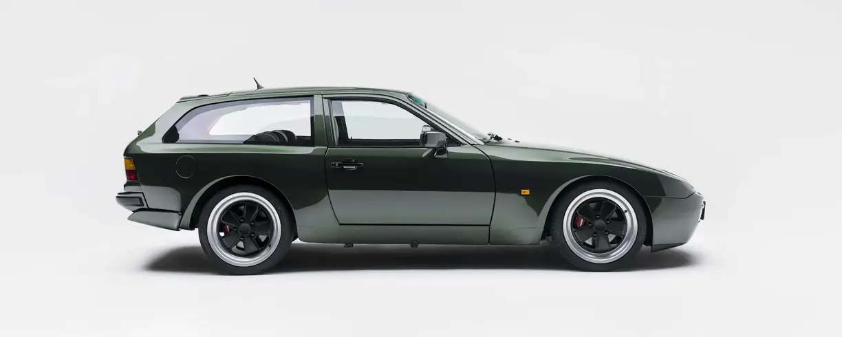 Porsche 944