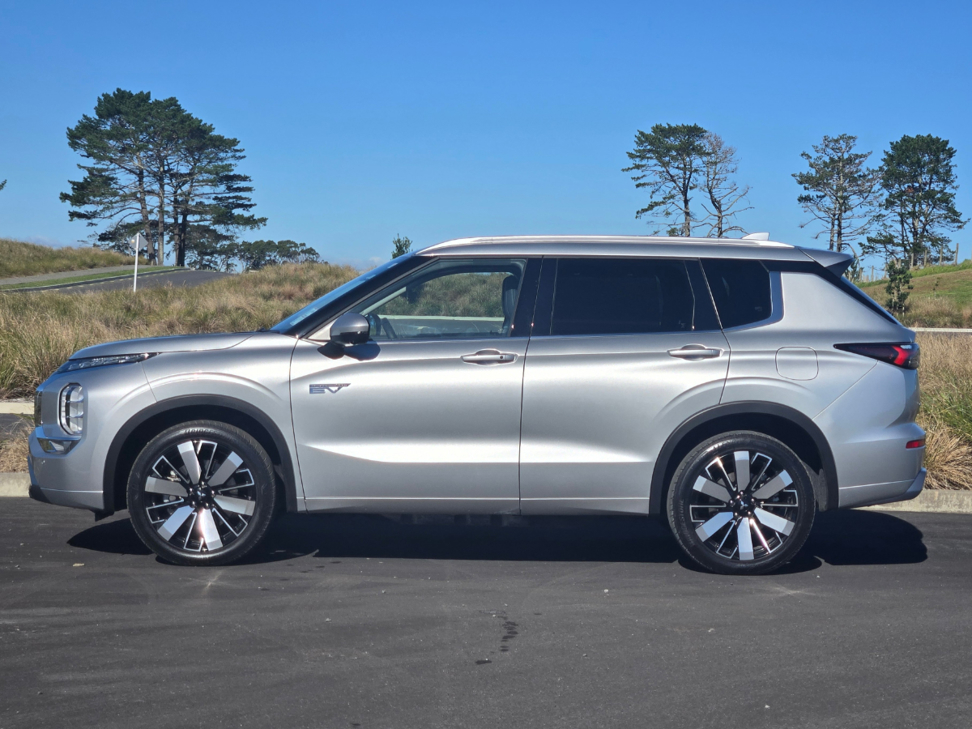 Mitsubishi Outlander PHEV VRX.