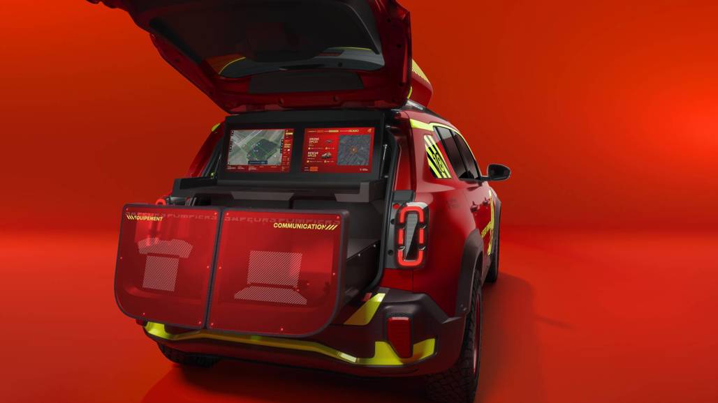 Renault unveils Vision 4Rescue for future emergency services - Driven ...