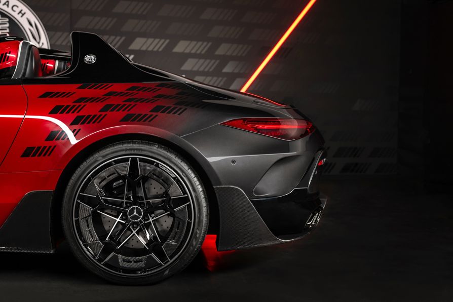 Mercedes-AMG PureSpeed.