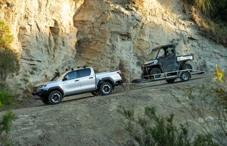 Toyota Hilux SR5 manual.