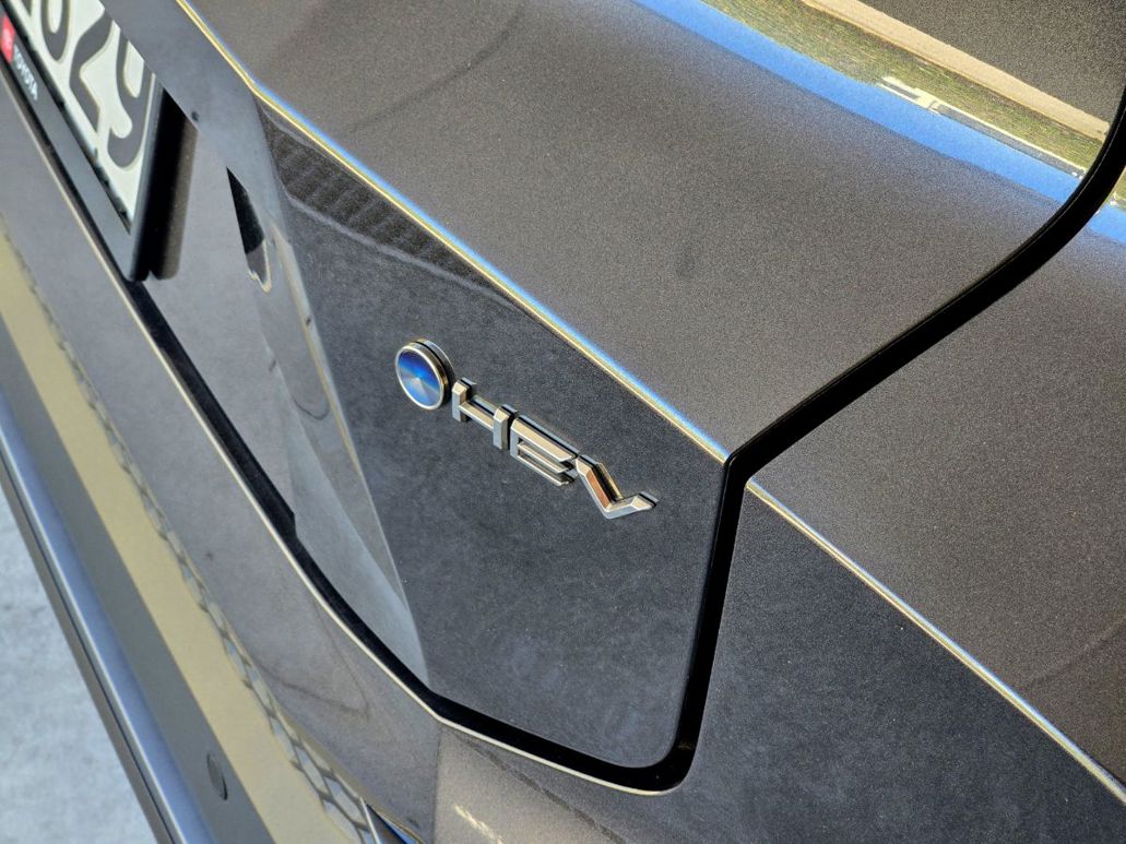 Toyota C-HR limited.