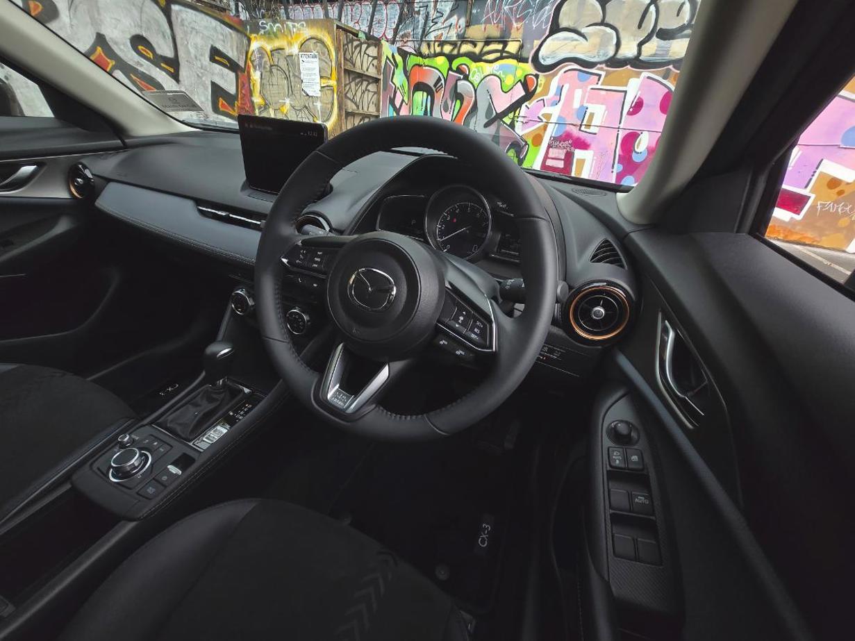 Mazda CX-3 SP20.