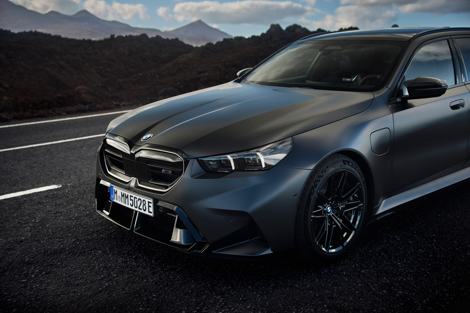 2025 BMW M5 Touring New Zealand