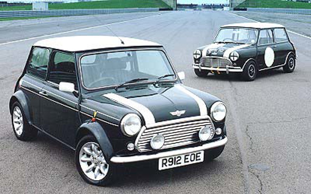 ROVER MINI 1996 2-Door Micro Car