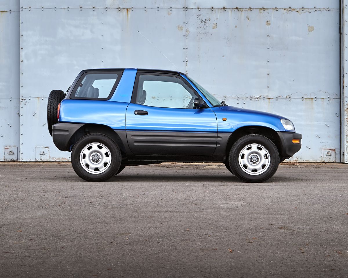 The 10 best classic cars to buy in 2025 (one’s an old Toyota SUV!) The 10 best classic cars to buy in 2025 (one’s an old Toyota SUV!)