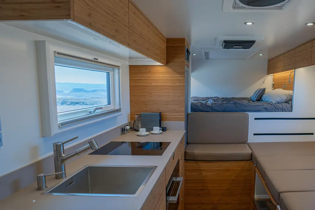 Avela/KRUG camper