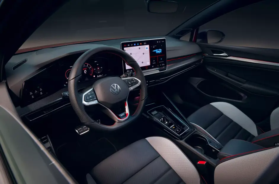 Volkswagen Mk8.5 Golf GTI interior