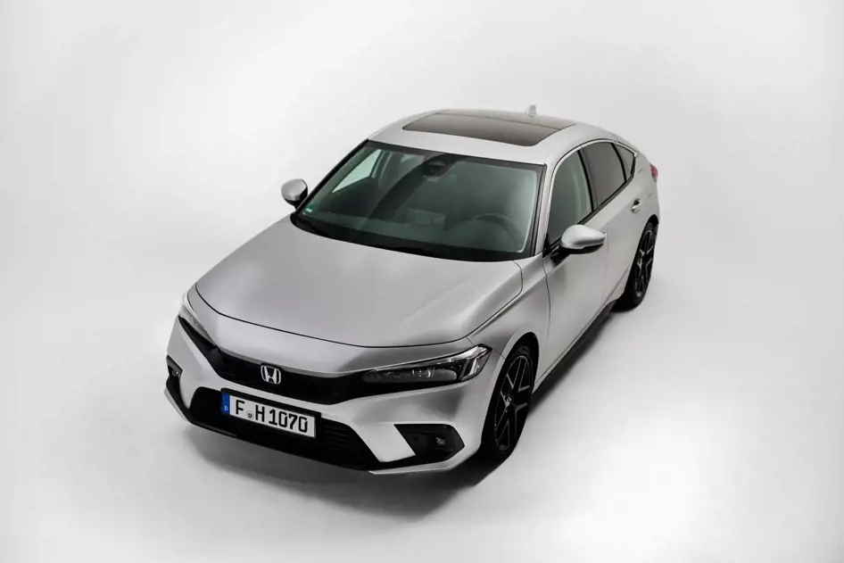 Honda Civic e:HEV Silveriest Silver