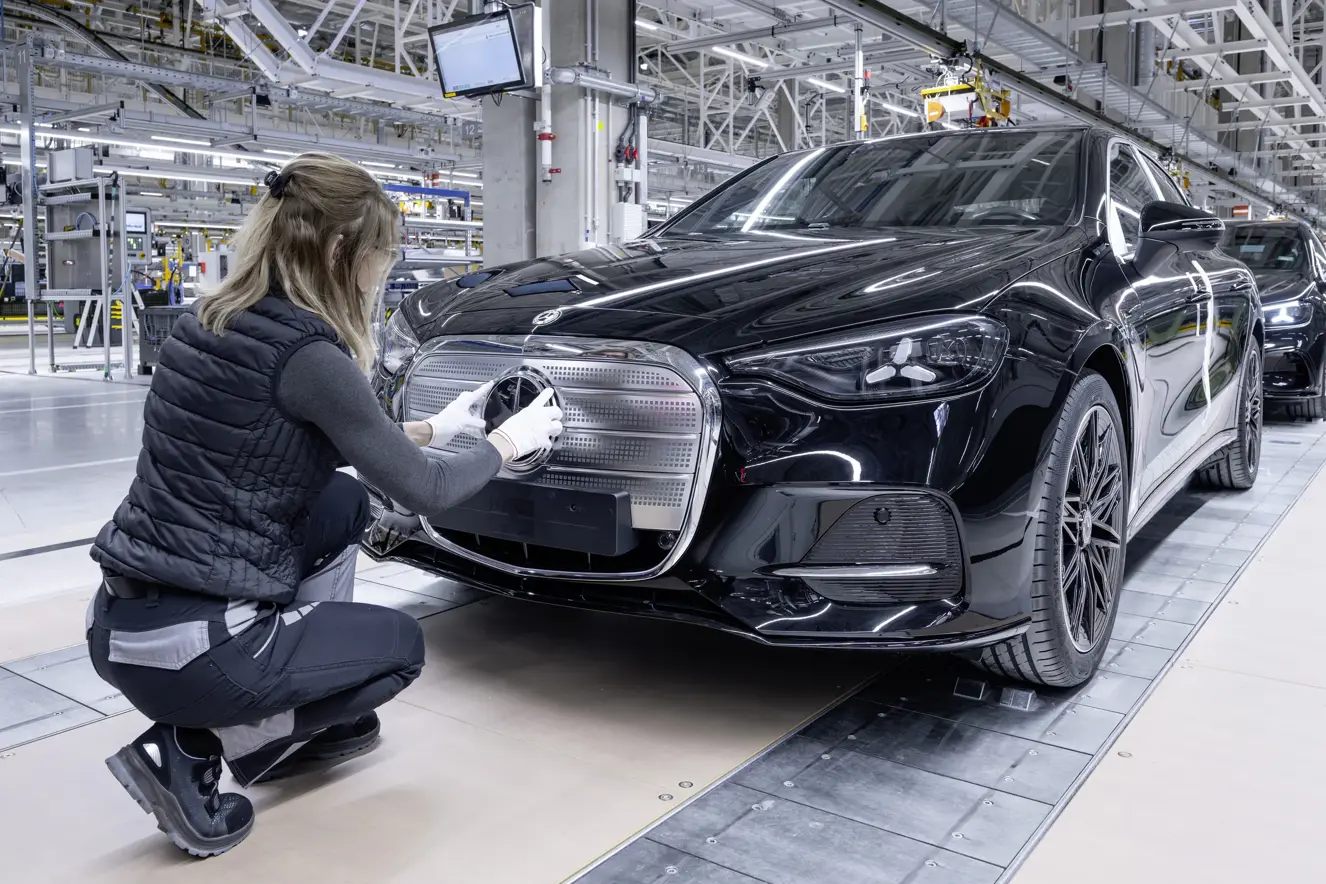 Mercedes-Benz electric C-Class production