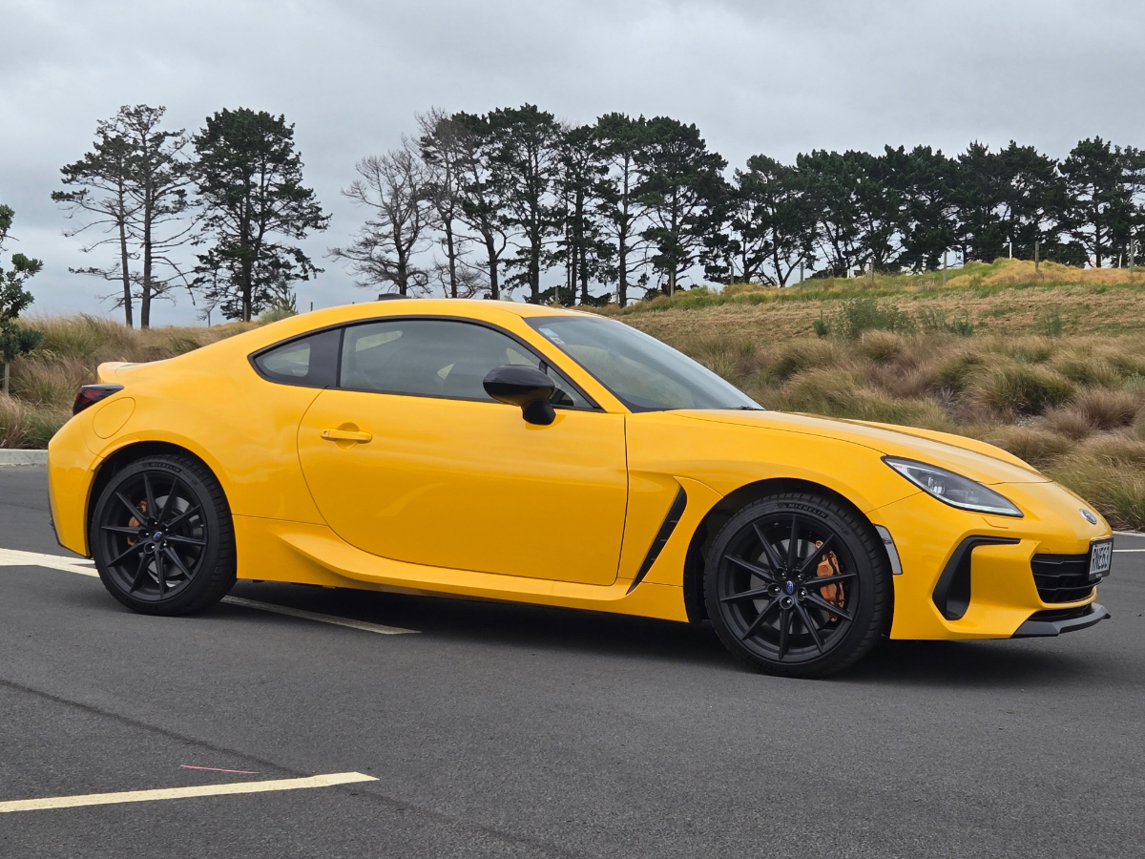 Subaru BRZ tS Kiiro.