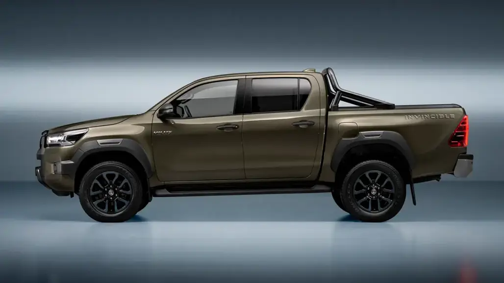 Hilux goes hybrid: Toyota ute gains hybrid power for 2024 - Driven Car ...