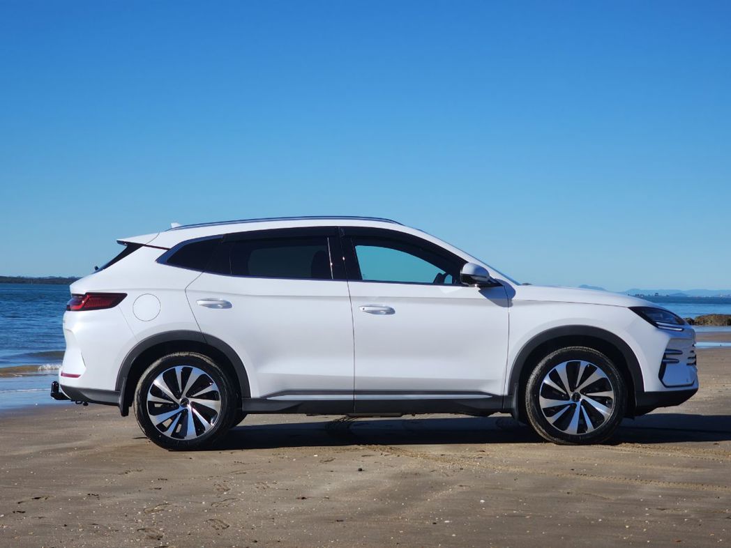 BYD Sealion 6 Dynamic PHEV.