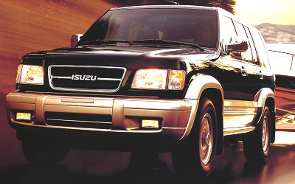 ISUZU BIG HORN - Driven Car Guide