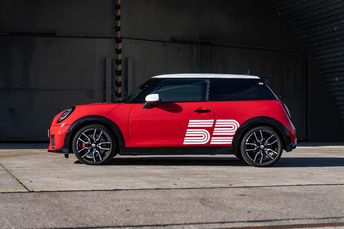 Mini launches 1965 Victory Edition as tribute to Monte Carlo success