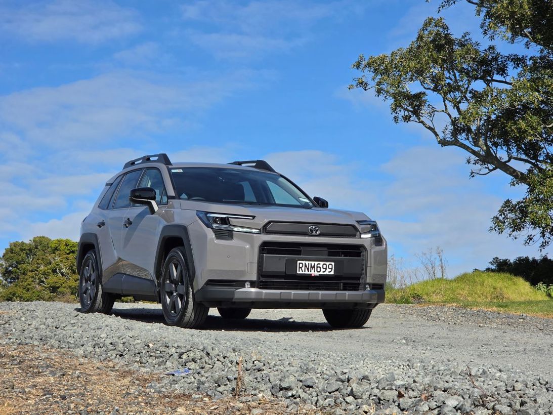 Toyota RAV4 Adventure.