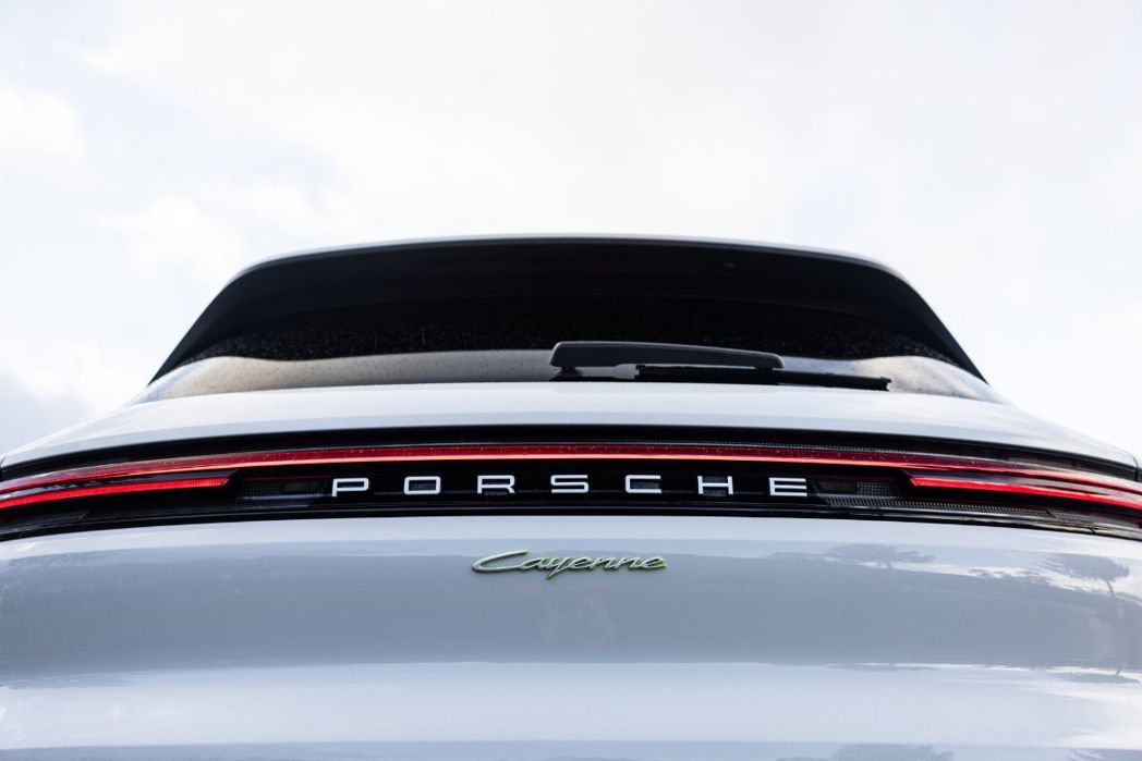 Porsche Cayenne E-Hybrid.