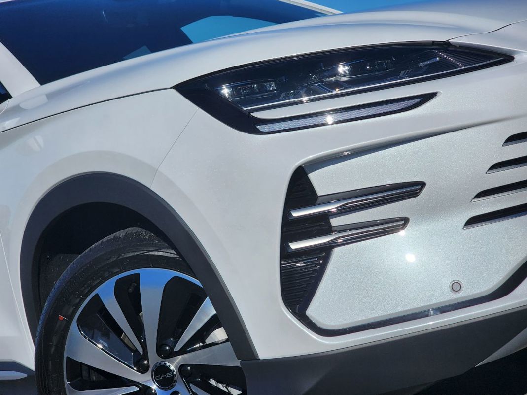 BYD Sealion 6 Dynamic PHEV.