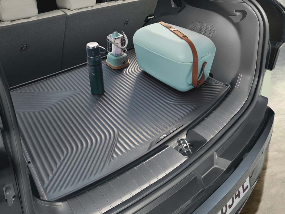 Kia EV3 ocean plastic trunk liner