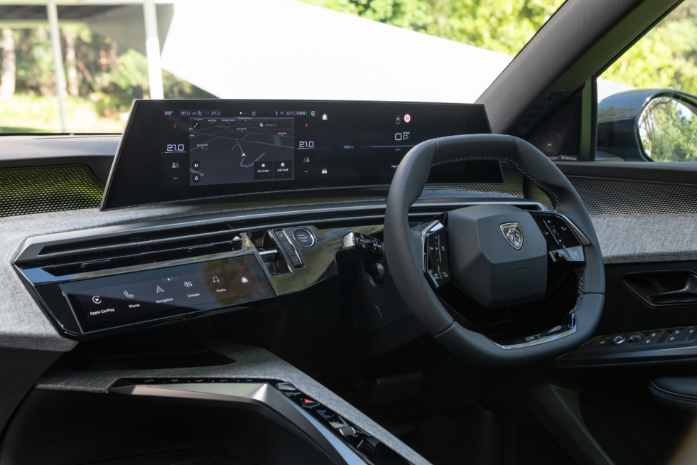 Peugeot 3008 GT hybrid.