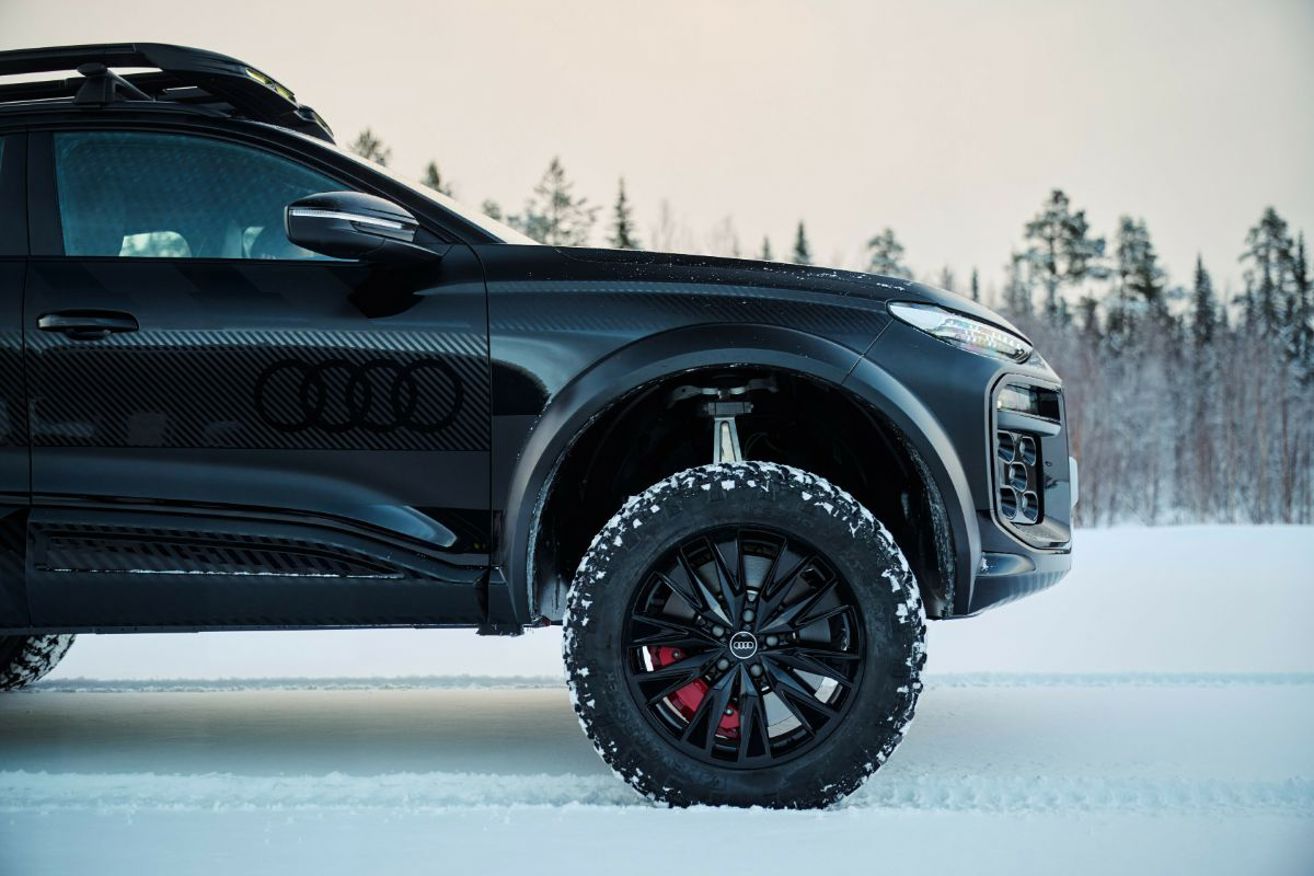 Audi Q6 e-tron offroad concept.